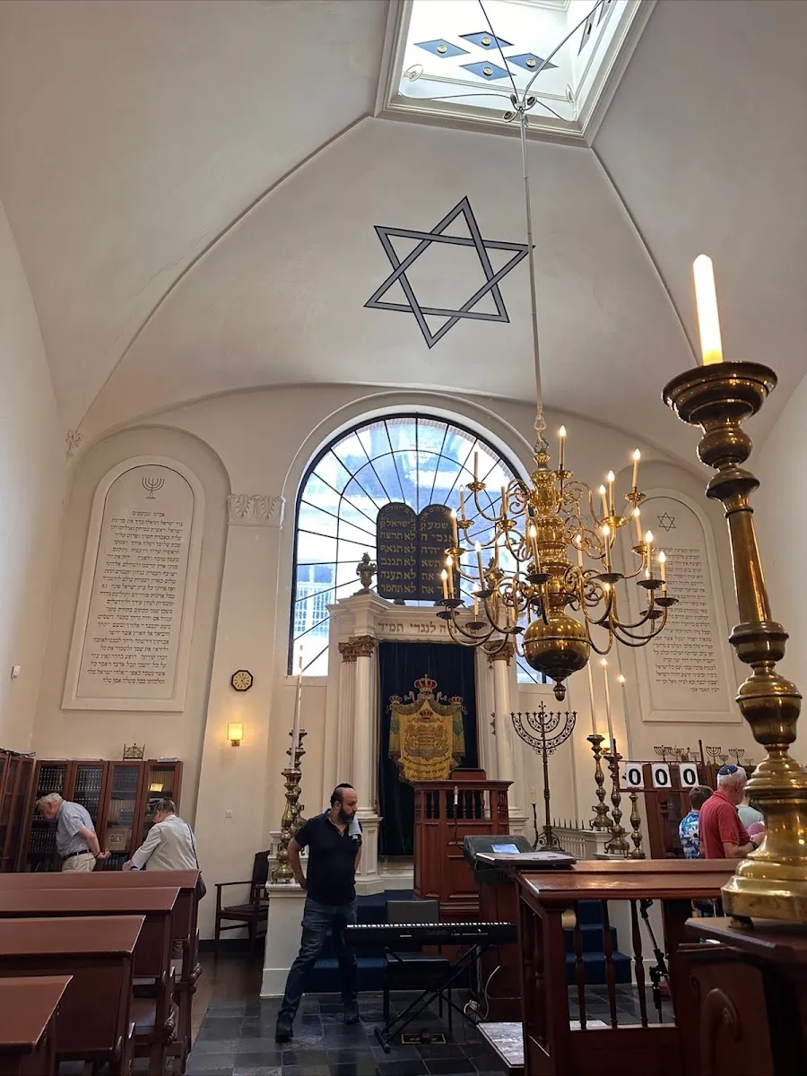 NIHS Limburg — foto 3