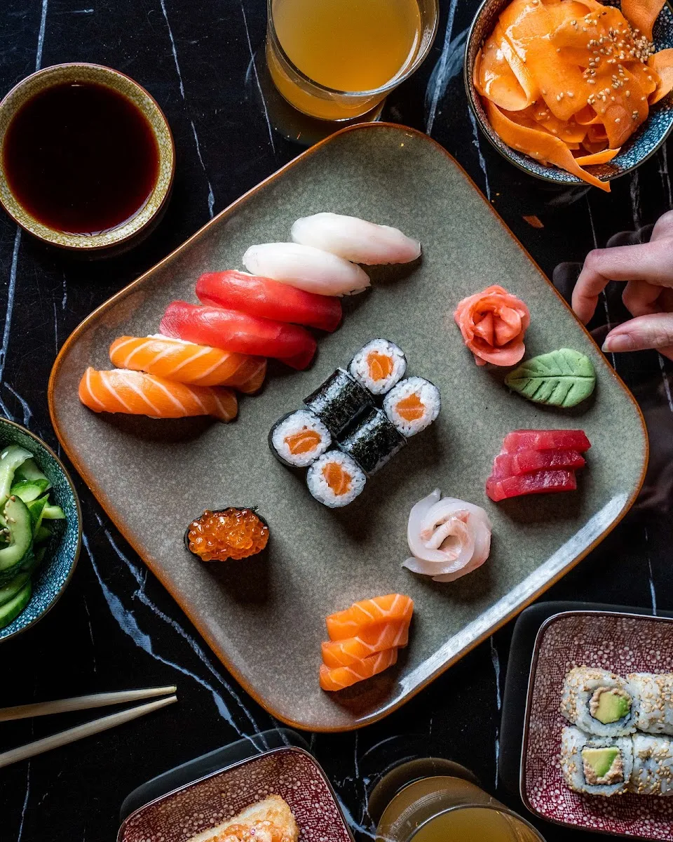 Nina Sushi — photo 3