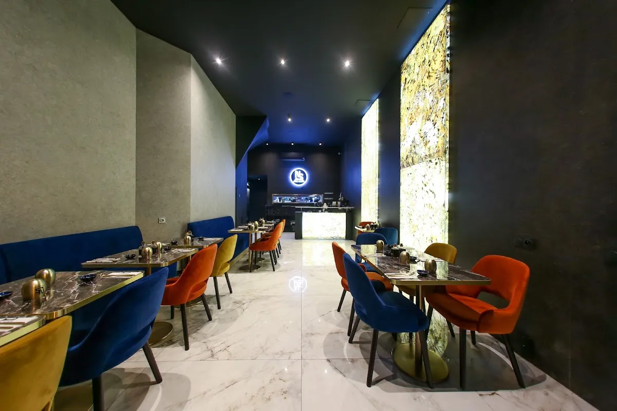 Nina Sushi — photo 4