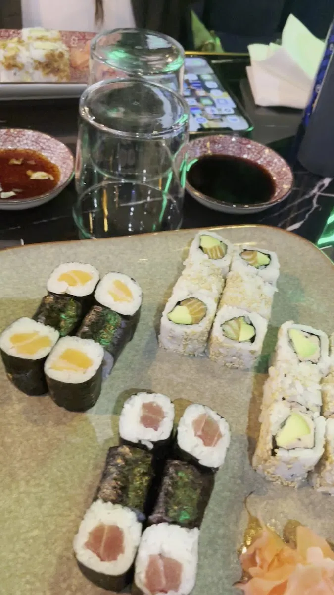 Nina Sushi — photo 3
