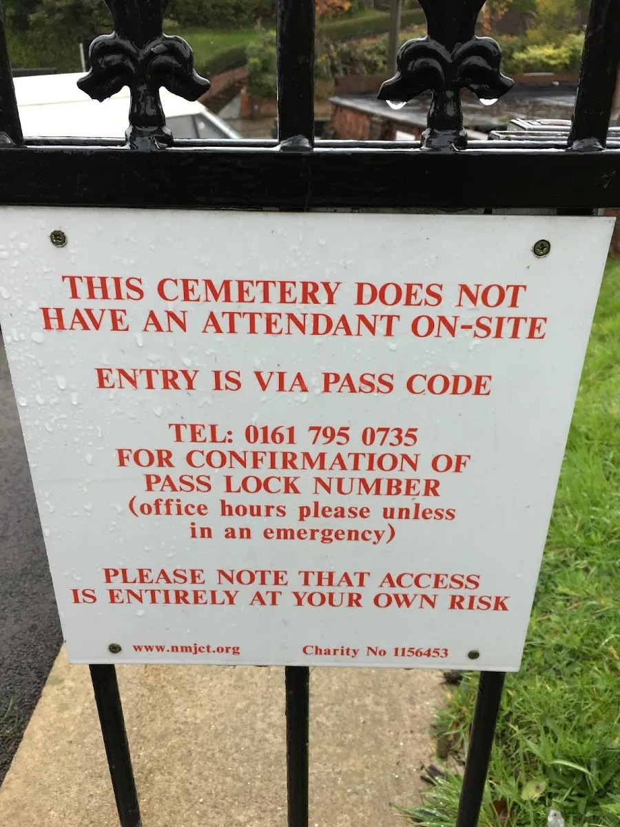 North Manchester Cemetery Trust - Blackley Jewish Cemetery — foto 8