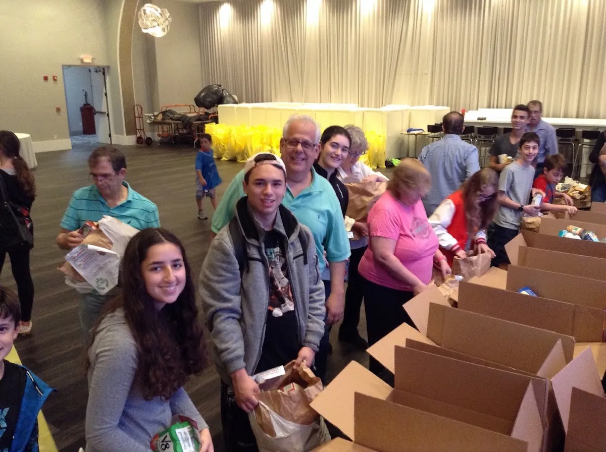 North Shore Synagogue — foto 10