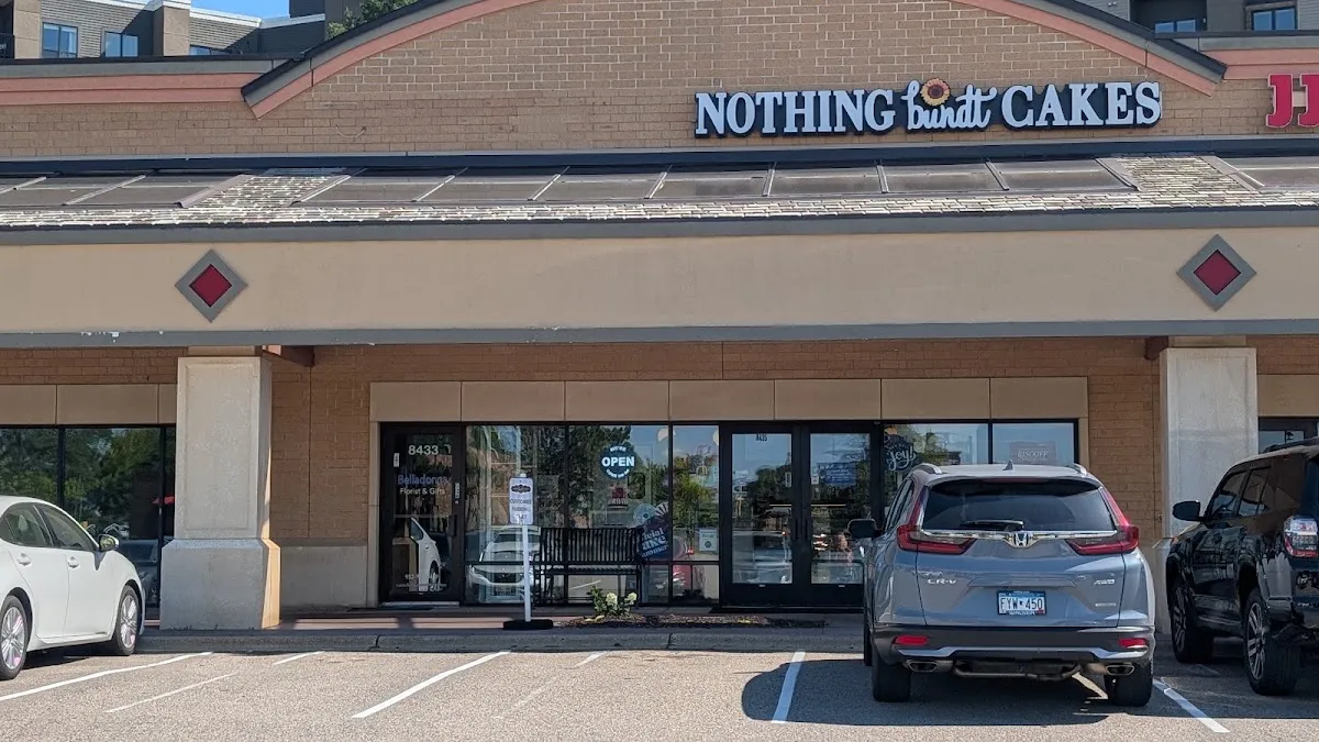 Nothing Bundt Cakes (Eden Prairie) — foto 8