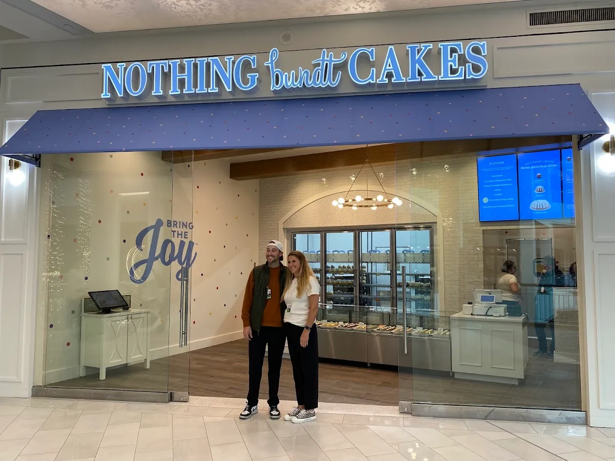 Nothing Bundt Cakes (Mall of America)