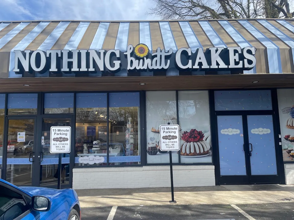 Nothing Bundt Cakes - Moreland Ave SE — foto 3