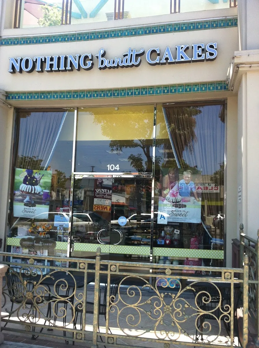 Nothing Bundt Cakes (Sherman Oaks)