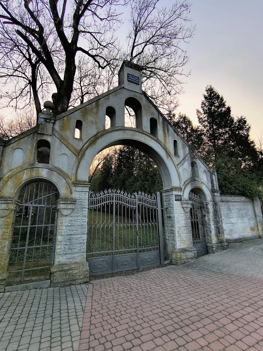 Nowy cmentarz żydowski w Przemyślu — foto 3