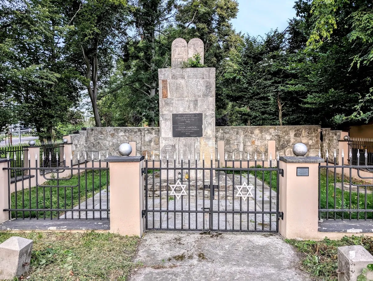 Nowy cmentarz żydowski w Zamościu — foto 2