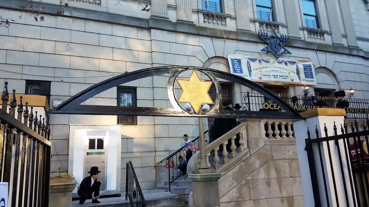 Ocean Parkway Jewish Center — foto 9