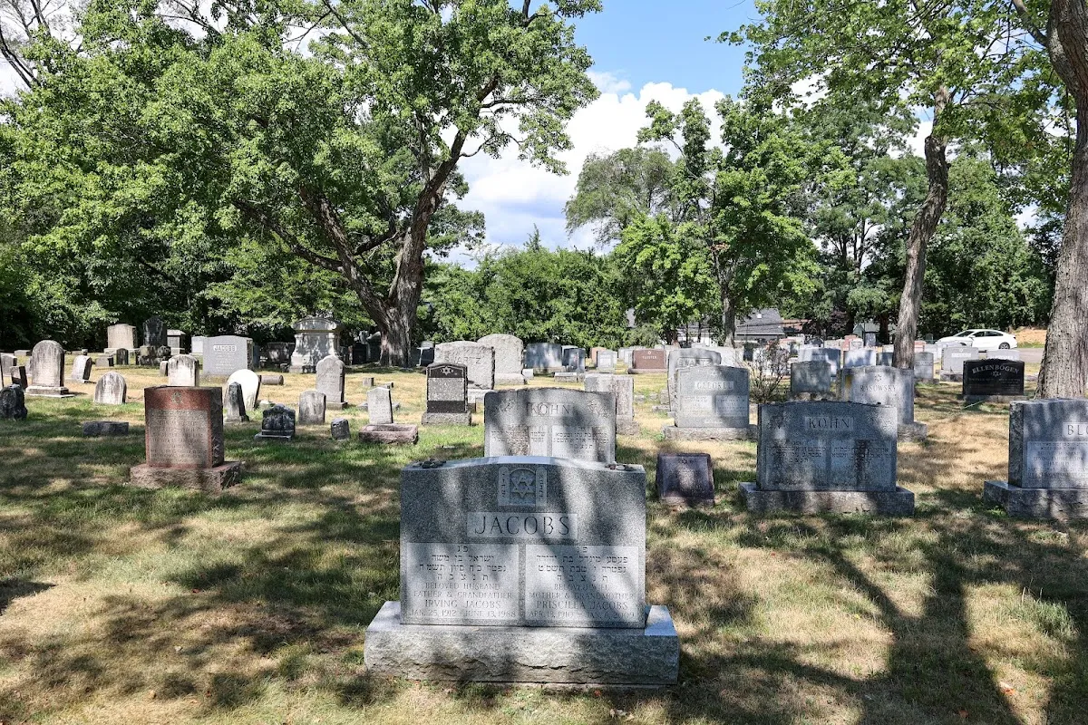Ohav Shalom Cemetery