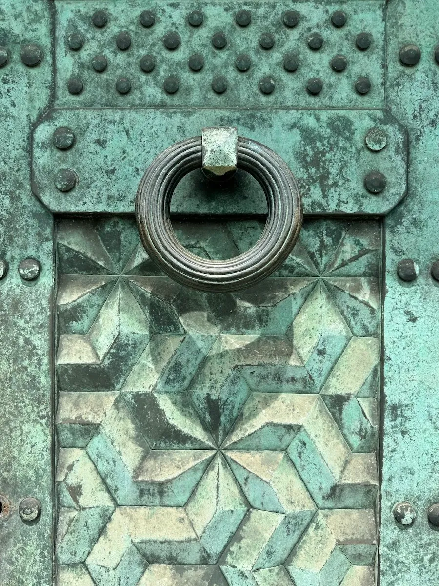 Oheb Shalom Cemetery (7FM5+22) — foto 5