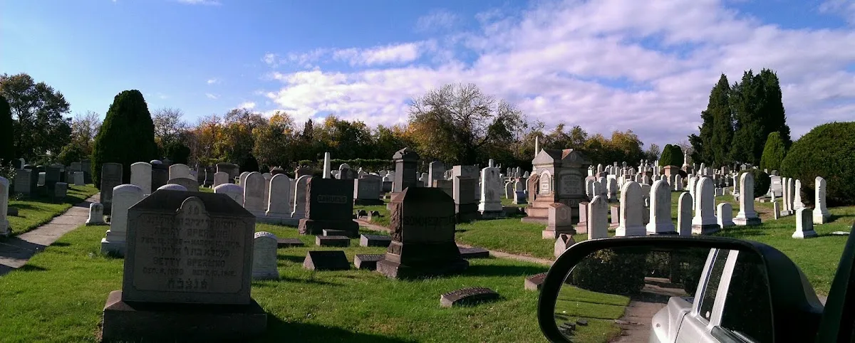 Oheb Shalom Cemetery (Reisterstown) — photo 3