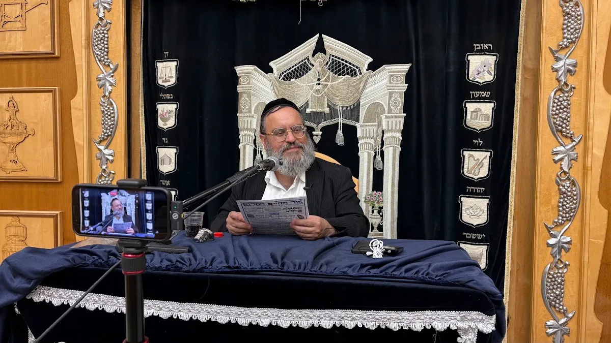 Ohel Avraham Synagogue (Or HaChaim shiur) — foto 4