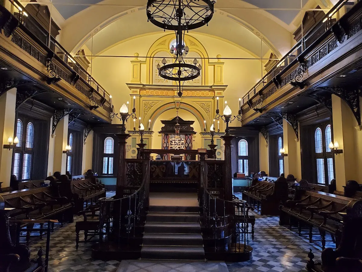 Ohel Leah Synagogue — foto 3