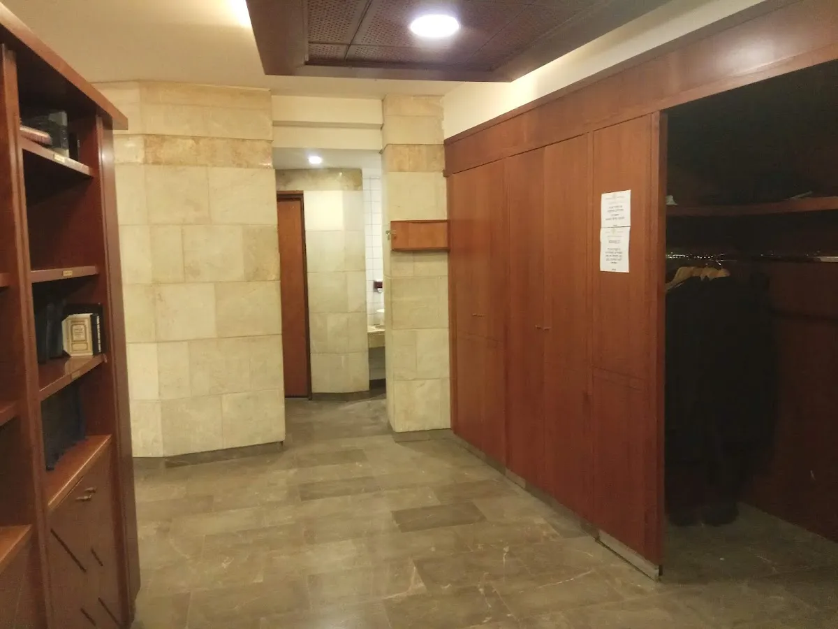 Ohel Yitzchak Synagogue — foto 6