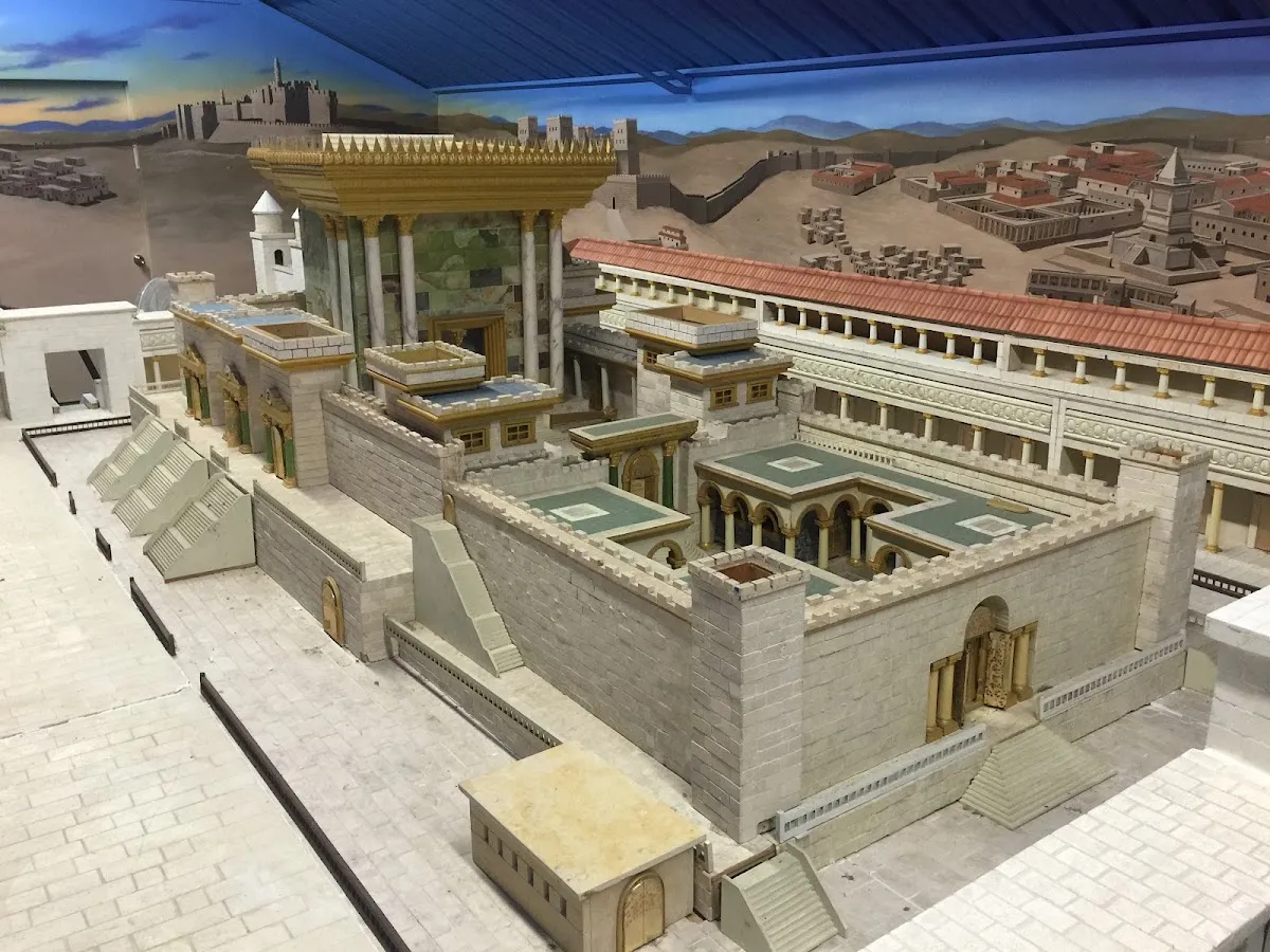 Ohr Gedalyahu Synagogue — foto 6