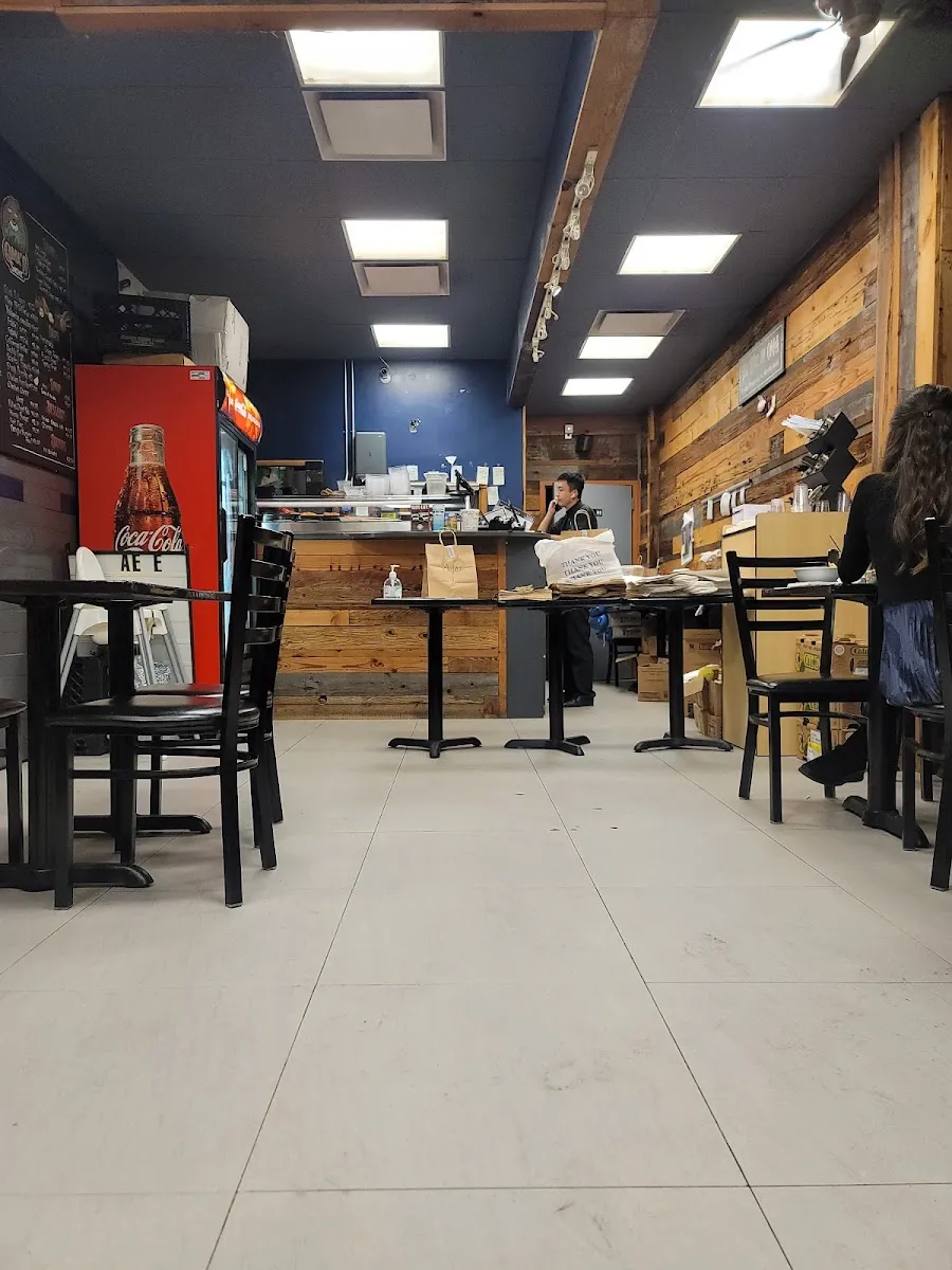 Oma's Sushi and Grill — foto 4