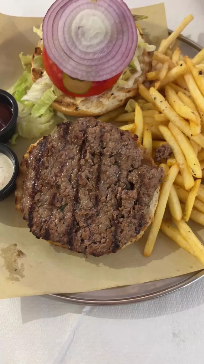 Opa Yavan Kosher Meat Bar — photo 3