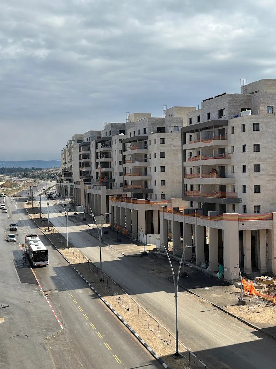 Osher UBracha (Sderot HaAmoraim)