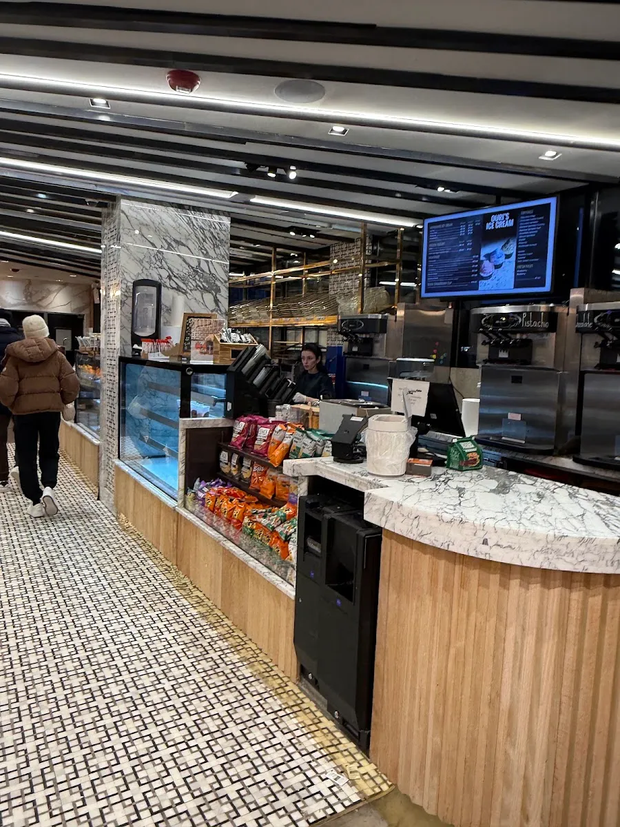 Ouris Market