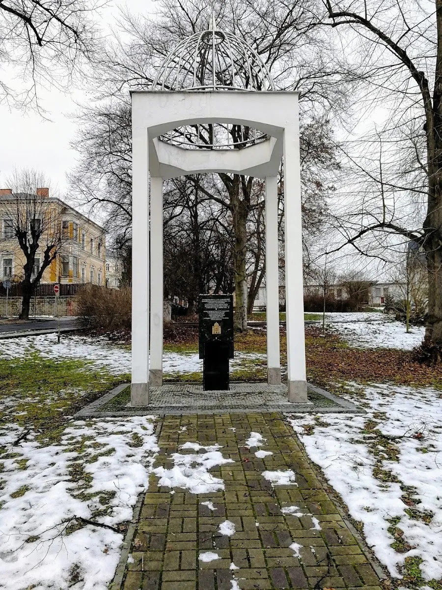Památník bývalé synagogy Teplice — foto 8