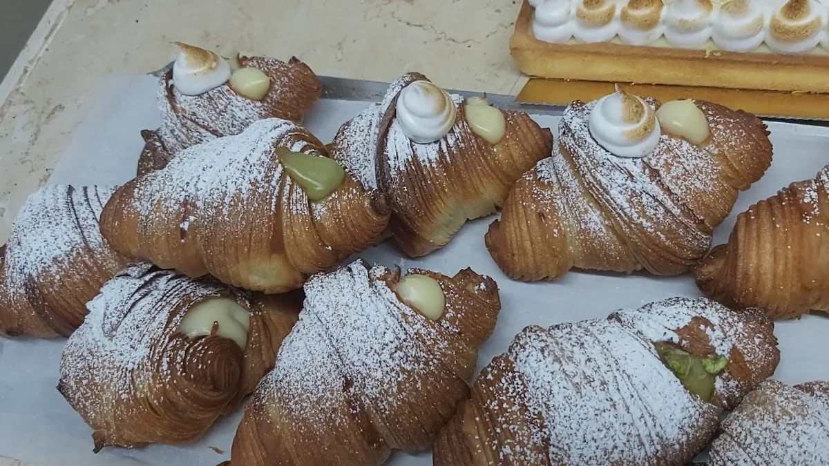Dacquoise Pâtisserie Yechiel Shitrit — foto 2
