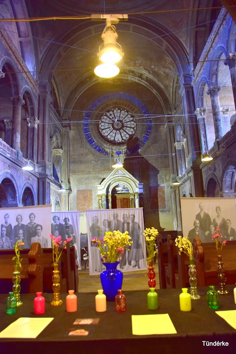 Pápai zsinagóga — photo 8