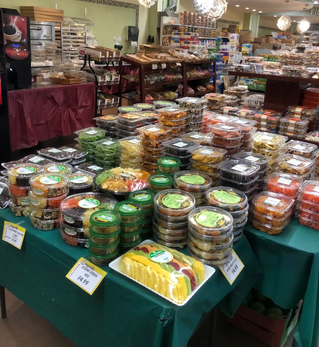 Paperific Supermarket (Borough Park) — foto 6
