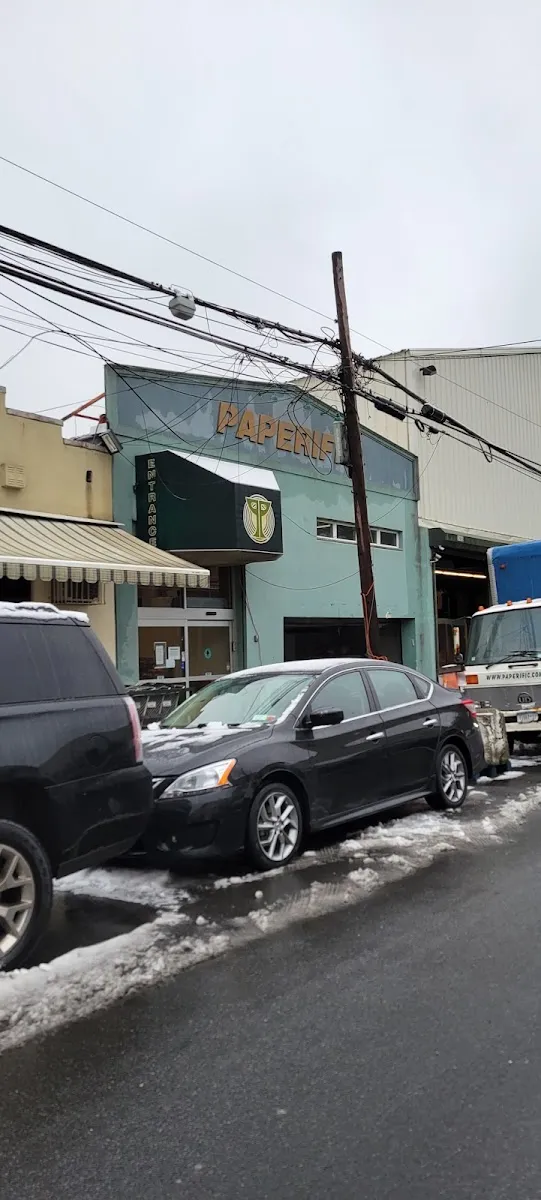 Paperific Supermarket (Borough Park) — foto 7