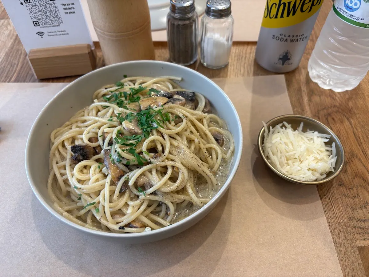 Parakalo Dairy Restaurant — foto 3