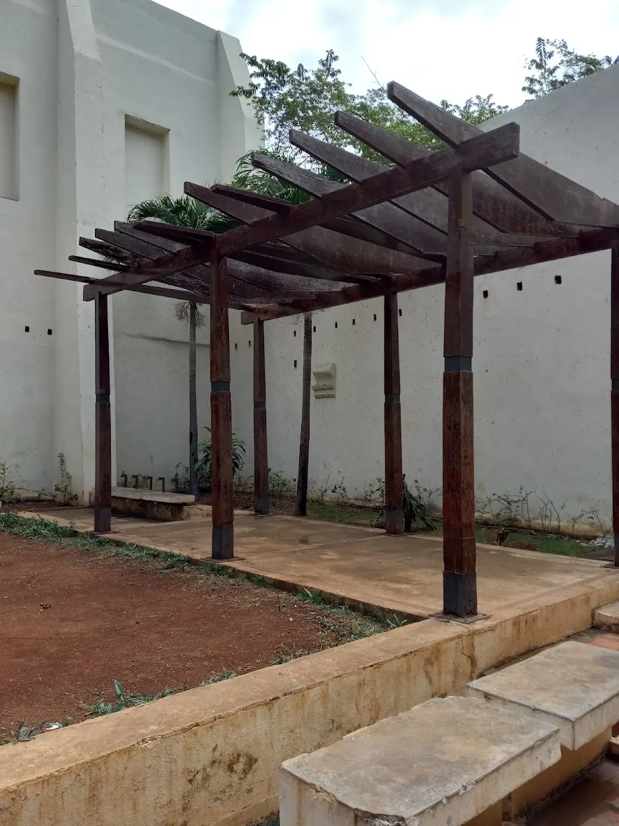 Parque de la Menorah o Parque del Holocausto — foto 4