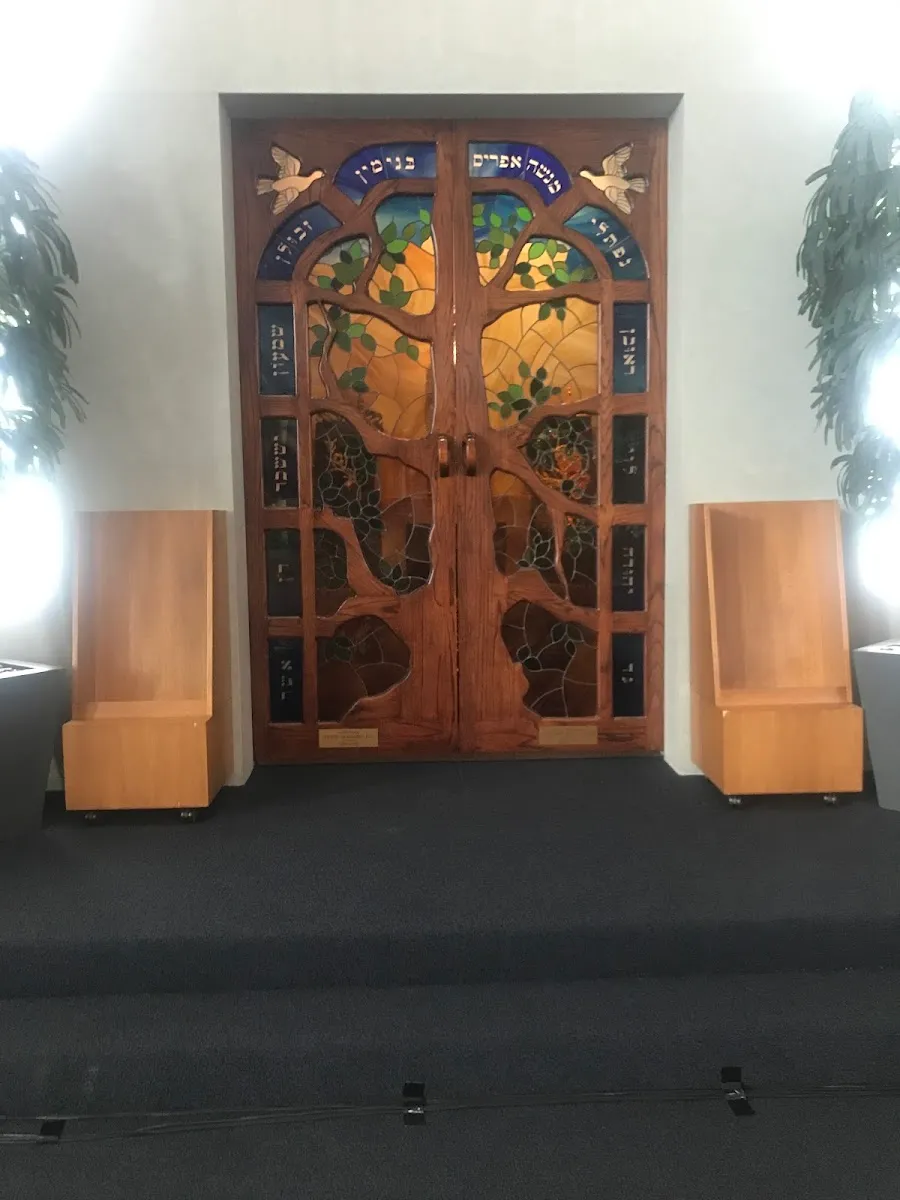 Pasadena Jewish Temple & Center — photo 8