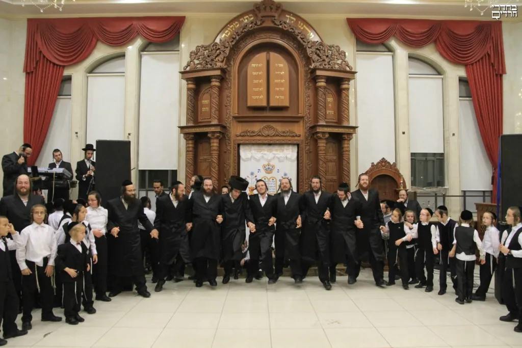 Perushim Synagogue — foto 6