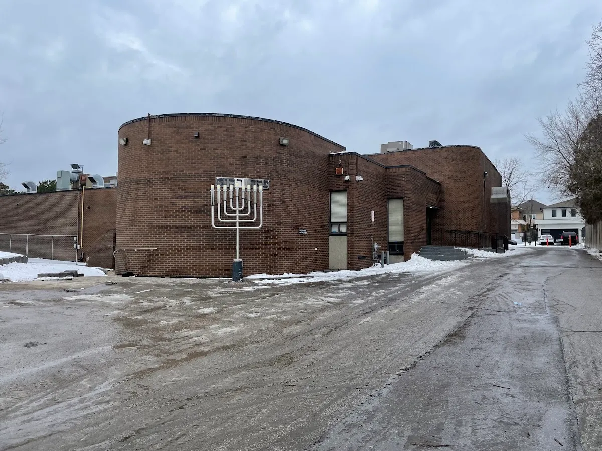 Petah Tikva Anshe Castilla Congregation — foto 2