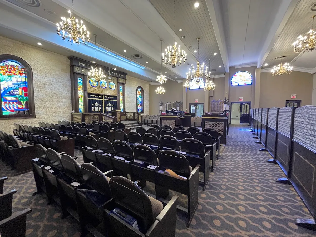Petah Tikva Anshe Castilla Congregation — foto 8