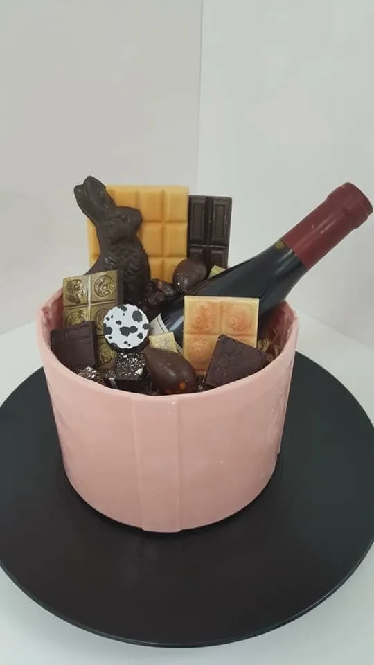 Petit Four — photo 10