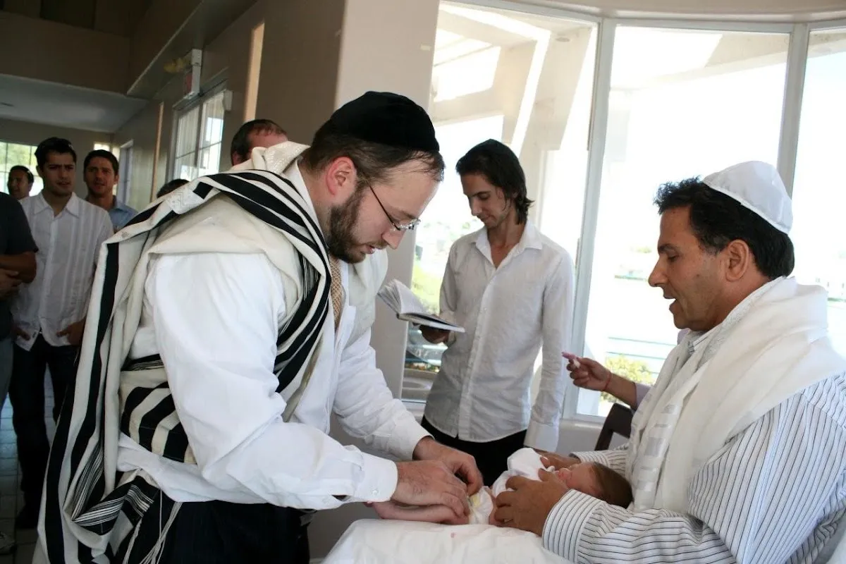 Philadelphia Certified Mohel - Rabbi Yehoshua Fromowitz — photo 4