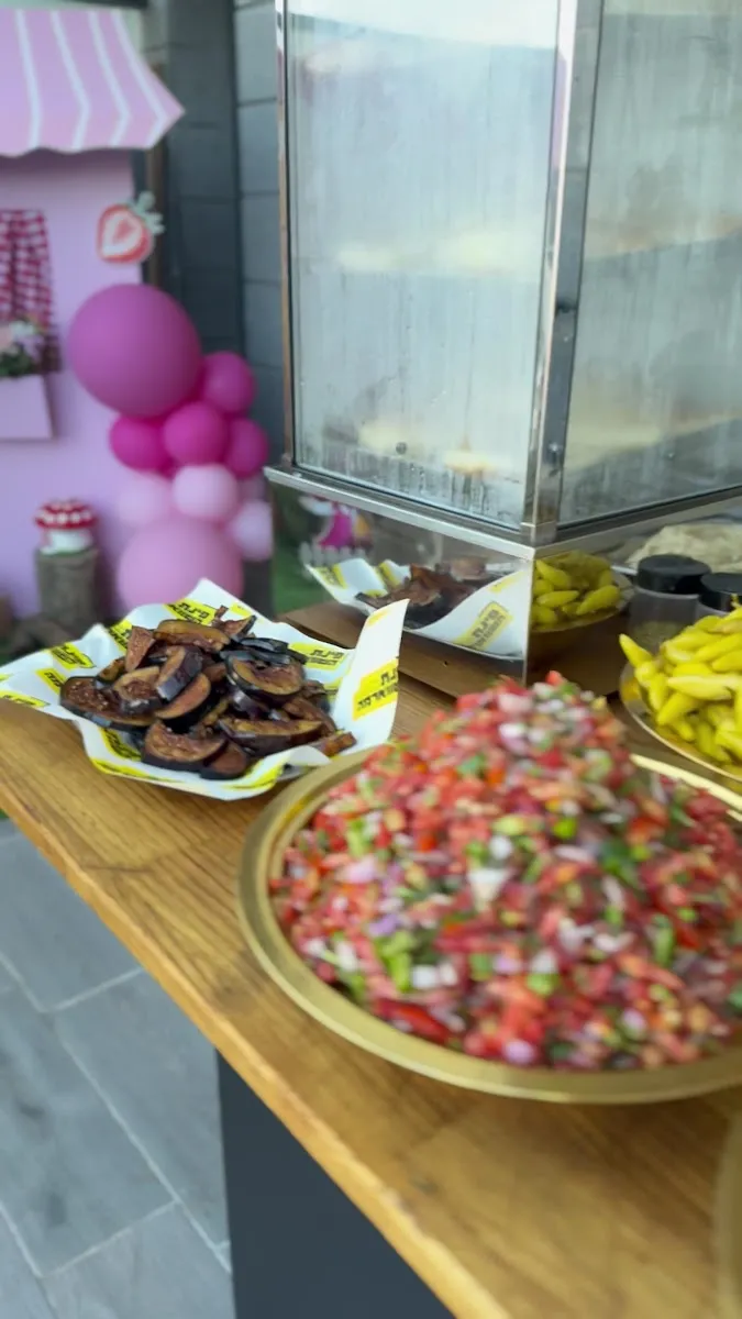Pinat HaShawarma — photo 2