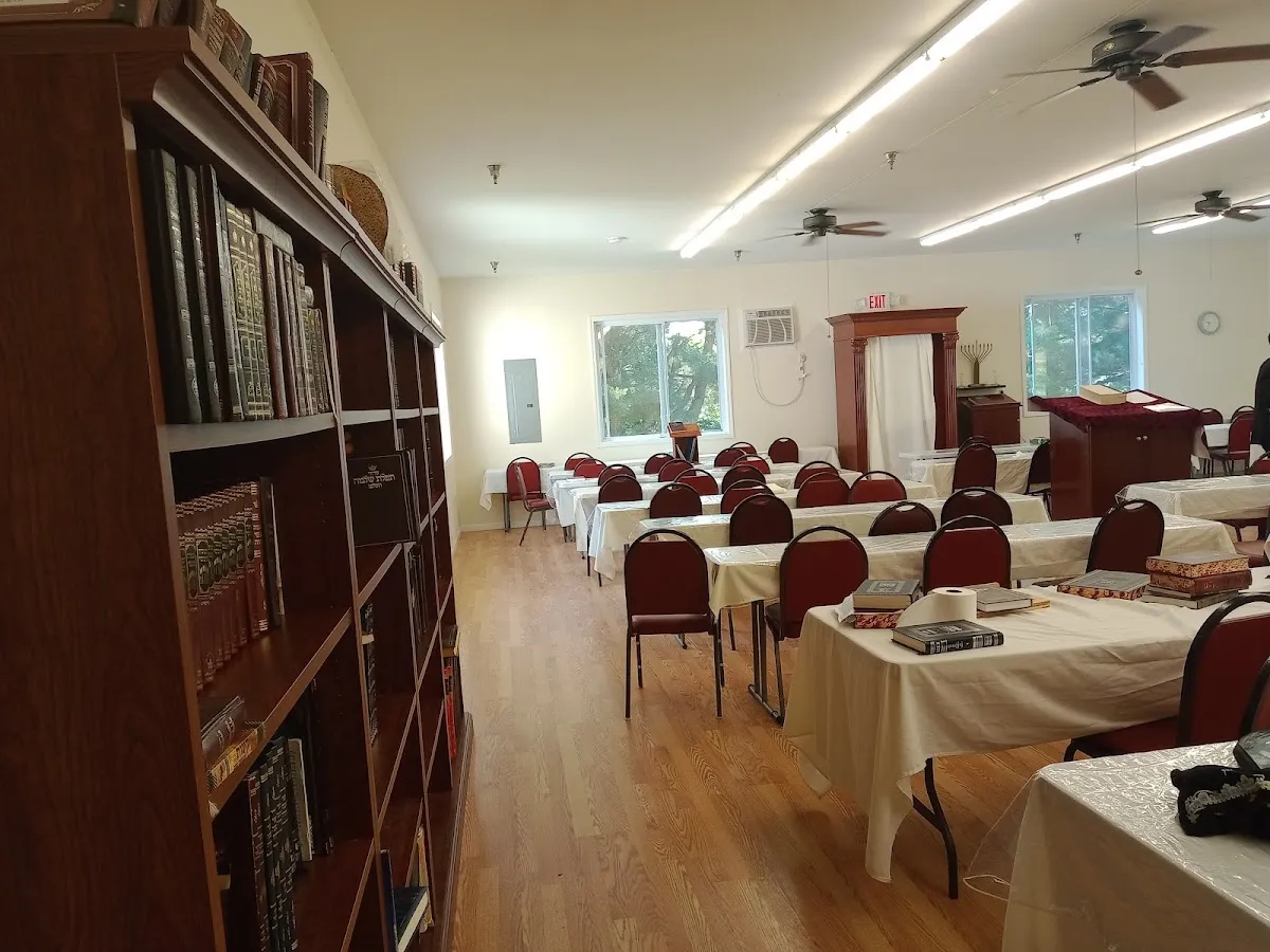 Pine Knoll Colony Shul — foto 4