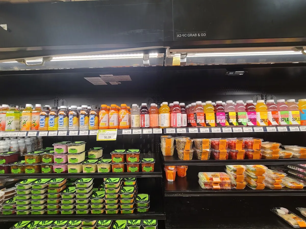 Pineapple Supermarket — photo 10