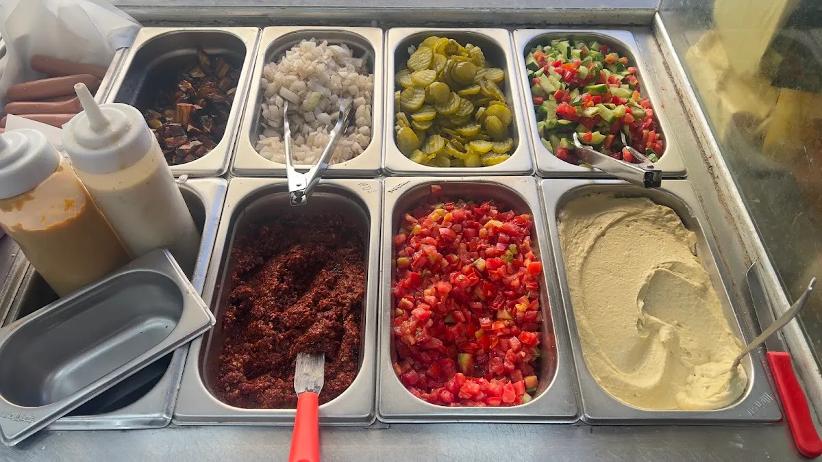 Pinny's Falafel — photo 3