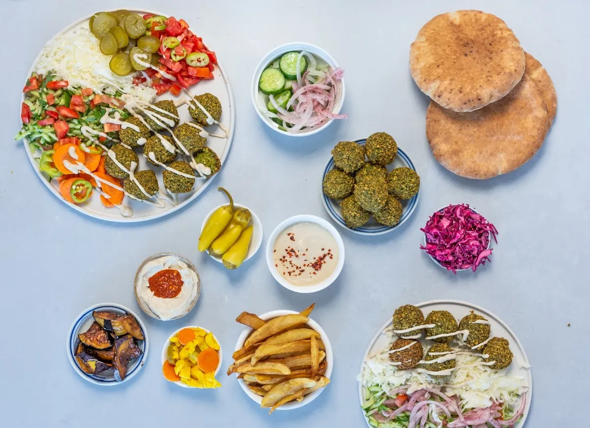 Pisgat HaFalafel — photo 3