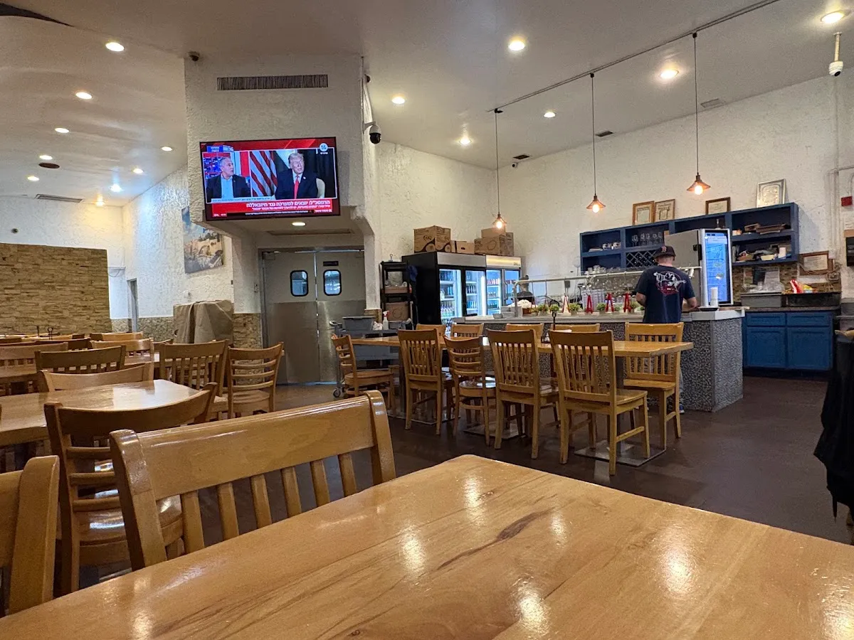 Pita Hut Miami Beach