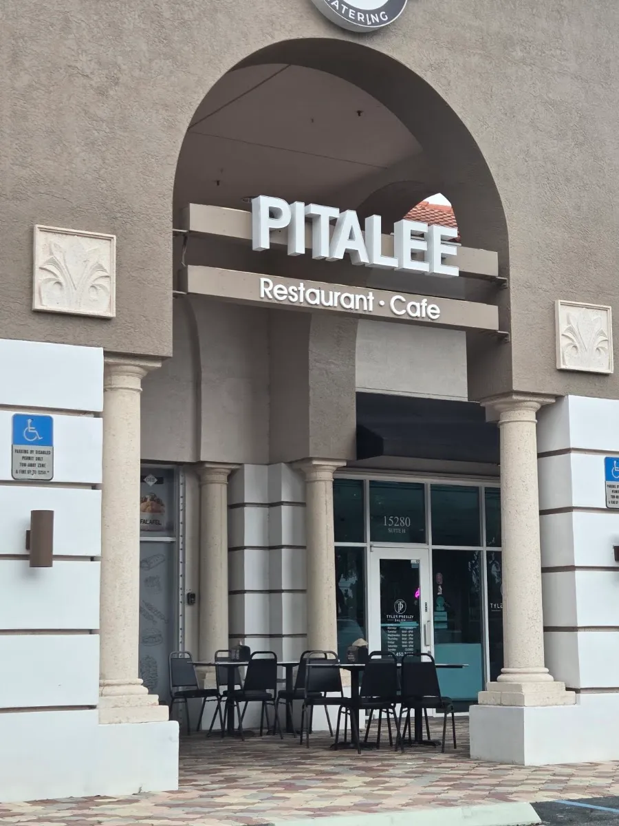 pita lee
