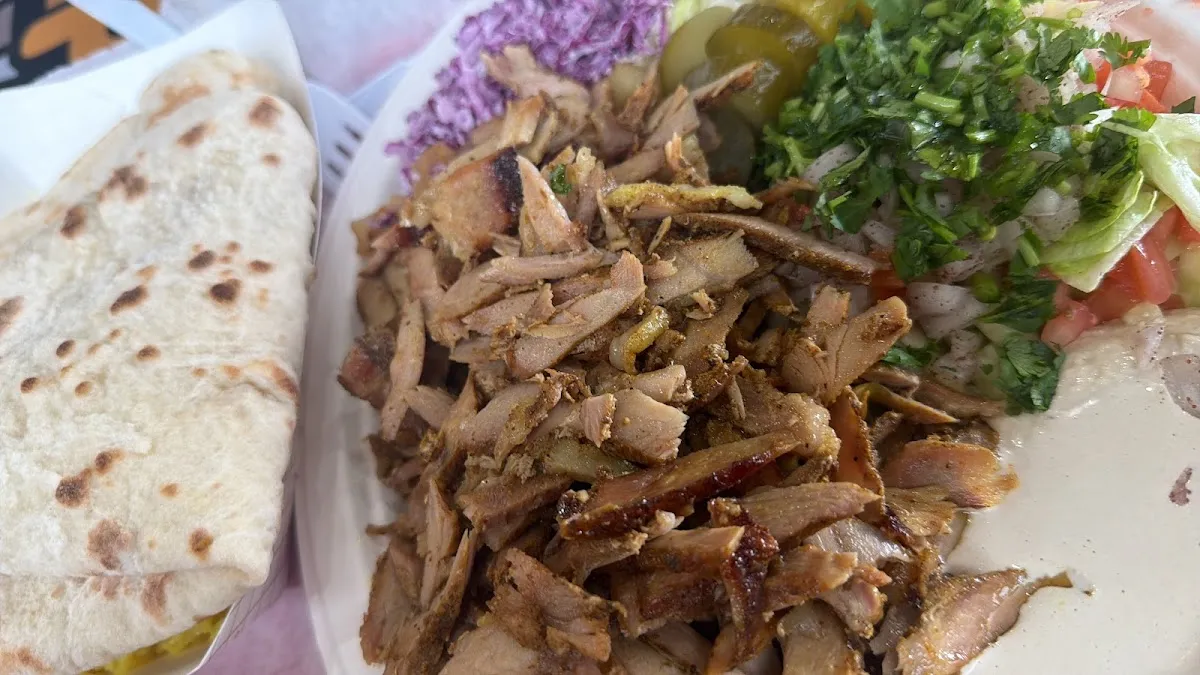 Pita Plus Plus Shawarma — photo 7