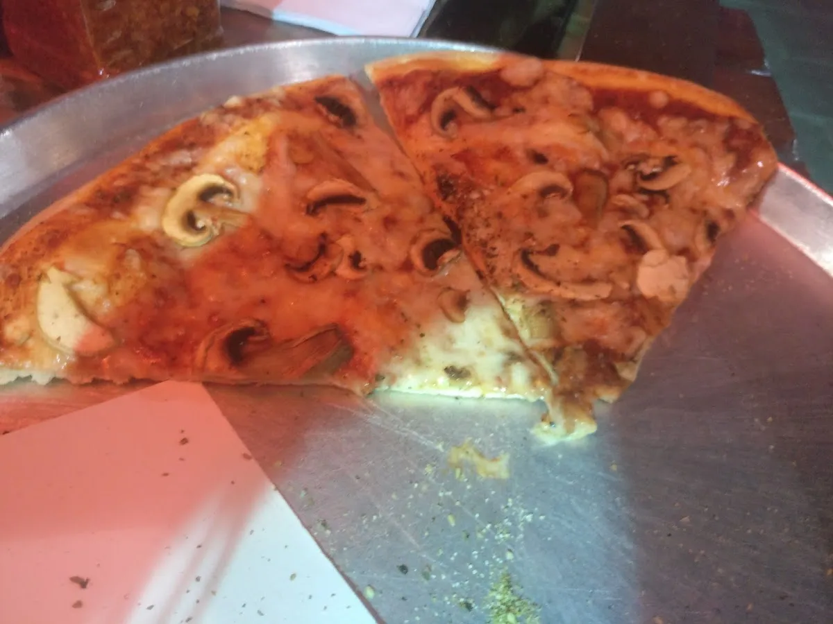 Pizza and Tortilla — photo 6