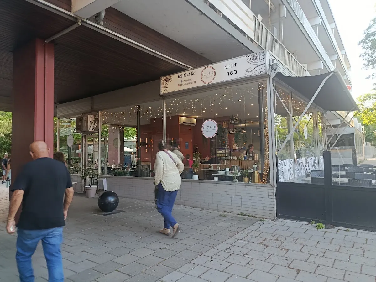 Pizza & Co — foto 8