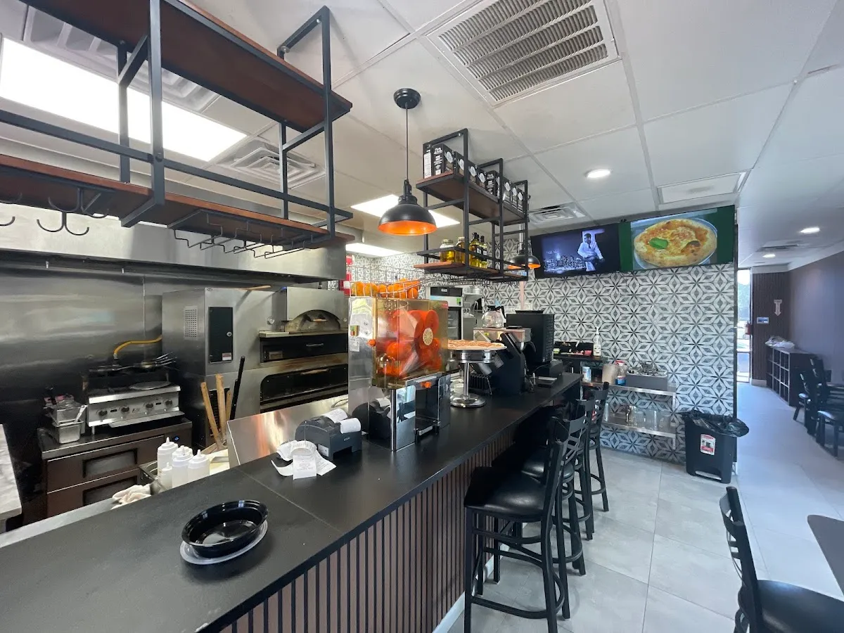 Pizza Ella — foto 10