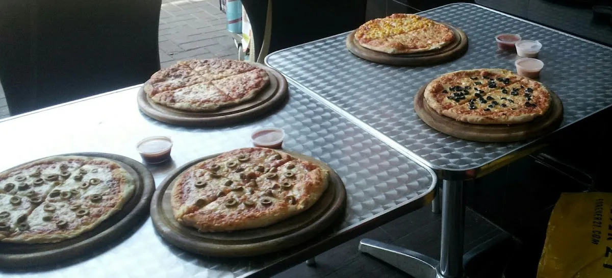 Pizza Esh — foto 9