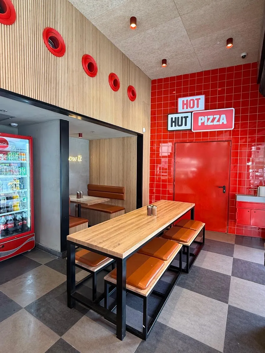 Pizza Hut (King George)
